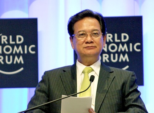 Thủ tướng Nguyễn Tấn Dũng phát biểu tại Hội nghị WEF Đông Á 2013. Ảnh VGP/Nhật Bắc